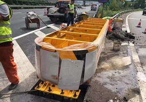 CE標準交通安全バリケード<span class=keywords><strong>HDG</strong></span>スチール高速道路安全クラッシュクッションバリア交通安全 - Product Image 3