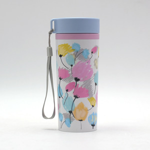 Tasse en céramique Homio 500 ml, motif floral, tasse de voyage portable avec joint d'étanchéité et cordon - Product Image 2