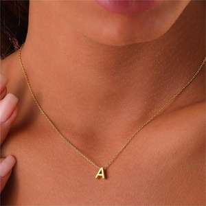 Moda personalizada Lucky Tiny 18K <span class=keywords><strong>Oro</strong></span> inicial cuello cadena collar de acero inoxidable joyería para mujeres accesorios al por mayor - Product Image 6