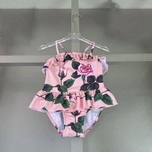 Nouvelle Collection Maillots de Bain Enfant : Maillot de Bain Une Pièce à Volants de Luxe pour Fille, Marque de Créateur Renommée, Maillot de Bain Familial de Marque Célèbre - Product Image 1