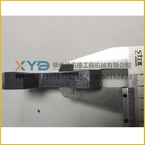 Pour niveleuse XCMG GR165/180/215 ancien modèle avec rail coulissant en cuivre, plaque de déflecteur, norme d'émission nationale II, pièces d'origine 140g - Product Image 1