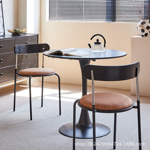 Chaise de salle à manger en bois massif, dossier rembourré, structure en métal, style nordique, pour la salle à manger à domicile, usage adulte - Product Image 2