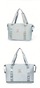 กระเป๋าโท้ทขนาดใหญ่แบบพับได้ กระเป๋าเดินทางสำหรับผู้หญิง พกพาสะดวกสำหรับระยะทางสั้น ความจุเยอะ แยกช่องแห้งและเปียก สะพายไหล่สำหรับผู้หญิง - Product Image 2