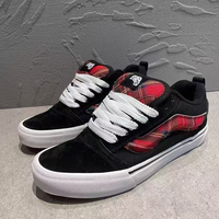 Tendance microfibre plate-forme Skate formateurs multi-tons épissage résistant à l'usure baskets plates chaussures de rue légères pour jeunes hommes