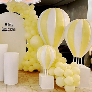 Sculpture de <span class=keywords><strong>montgolfière</strong></span> en fibre de verre personnalisée populaire décoration de fête d'anniversaire de mariage en plein air Sculpture de <span class=keywords><strong>montgolfière</strong></span> - Product Image 2