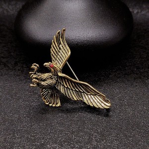 Broche de Metal Retrô com Emblema de Águia para Lapela - Acessório de Vestuário - Product Image 3