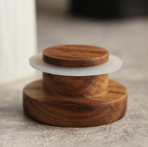 <span class=keywords><strong>Ceramica</strong></span> Bottiglia di Olio di Oliva con Coperchio <span class=keywords><strong>In</strong></span> Legno Da Cucina Pentola di Olio Bottiglia di Aceto Di Soia Salsa di Spezie Aceto Dispenser 2pcs Set - Product Image 5