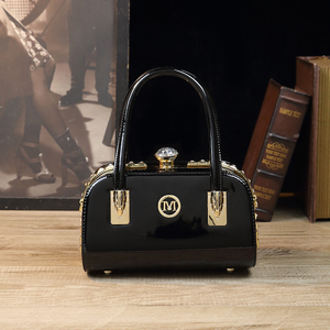 Borsa a Clip Delicata di Lusso Leggero 2026 Nuova Borsa alla Moda Elegante per Mamma Borsa a Mano Grande Capacità Tracolla Singola - Product Image 4