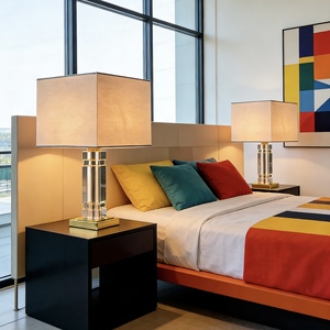 Роскошная настольная лампа с хрустальной колонной K9, золотистая металлическая основа, прикроватная лампа для спальни, гостиной, отеля, настольная лампа с тканевым абажуром - Product Image 1