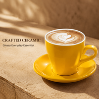 Ensemble tasse et soucoupe à latte en céramique avec motif en forme de tulipe pour la mise en table hôtelière, commandes en gros pour revendeurs et acheteurs professionnels