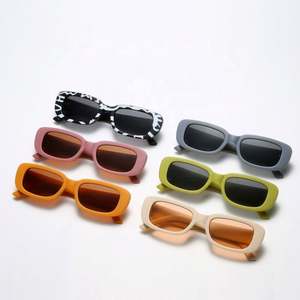 Lunettes de soleil carrées vintage personnalisées avec logo, noires et roses, pour femmes, protection UV400, petites lunettes rectangulaires pour femmes - Product Image 6