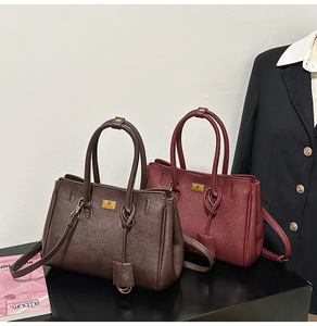 Fashion New Designer Crossbody Bags High Quality PU Leather <b>Shoulder</b> Messenger Bag Casual Totes Luxury Women Handbags and Purses - Product Image 6