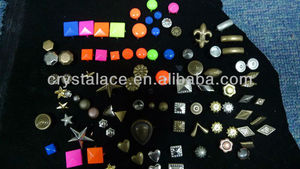 10000 cái đóng gói 6 mét hình nón kim loại Claw <span class=keywords><strong>Spike</strong></span> Studs nailhead với prongs cho vành đai - Product Image 4