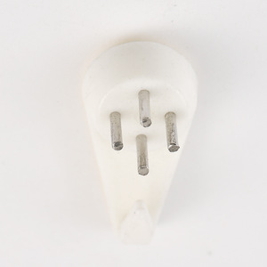 ตะขอเกี่ยวพลาสติกสีขาว แบบชิ้นเดียว สำหรับแขวนหลังลิ้นชัก - Product Image 1