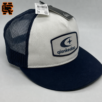 Topi Trucker Logo Kustom Snapback Jaring Putih Depan Biru Tua Pinggiran Bordir Patch Pinggiran Datar Dapat Disesuaikan Unisex Katun Grosir OEM