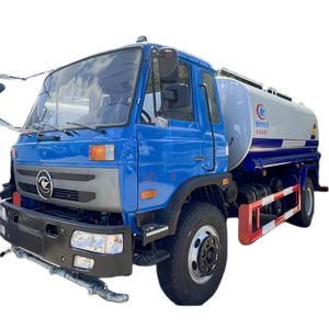Chine usine bon prix Dongfeng 2000 3000 4000 litres petit camion-citerne d'eau à <span class=keywords><strong>vendre</strong></span> - Product Image 1
