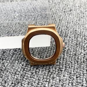 Boîtier transparent modifié en usine OEM de 42 mm, accessoire de montre en acier inoxydable de haute qualité, applicable aux mouvements 2813/NH35 - Product Image 3
