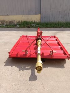 Cortadora de Césped de Alta Eficiencia Accionada por Tractor para Desmalezar Prados, Campos y Caminos - Product Image 2