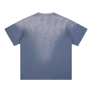 Camiseta de Manga Corta para Hombre, Corte Holgado, Teñida a Mano con Efecto Degradado, 100% Algodón, Tejido de Punto, Diseño Liso - Product Image 3