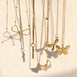 Collar de Moda con Lazo de Mariposa Chapado en Oro de 18k, Collares Personalizados con Lazo de Mariposa para Mujer, Collar de Acero Inoxidable - Product Image 2