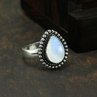 Bague de luxe en argent sterling 925 avec pierre de lune en forme de poire, couleur arc-en-ciel brillante, cadeau unisexe raffiné, style bohème