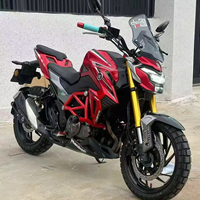 Haojuea DR250 250cc Naked Streetbike Rojo Dorado con Horquilla Invertida y Freno de Disco Doble ABS