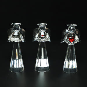 Vente en gros de <span class=keywords><strong>branches</strong></span> abstraites au design moderne, ange priant en <span class=keywords><strong>cristal</strong></span> avec bougeoir en forme de cœur, artisanat de table en verre pour la fête des mères - Product Image 1