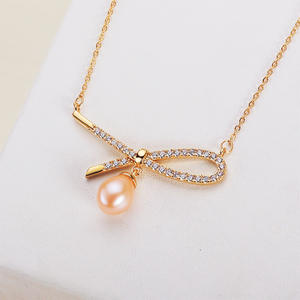Zhuji Wholesale S925 <b>Silver</b> <b>Box</b> <b>Chain</b> Necklace with Near Round Freshwater Pearl Best Gift for Girlfriend - Product Image 4