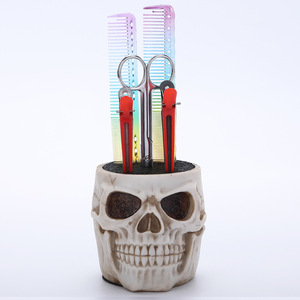 Skull Shaped Scissor Holder With Comb For Hairdressing Tools Salon Decoration Durable <b>Plastic</b> Design - Product Image 4