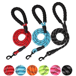 Laisse pour chien confortable avec poignée rembourrée en mousse, réfléchissante la nuit, résistante, pour chiens de grande et moyenne taille, Shiba, Collie, Samoyed, <span class=keywords><strong>Labrador</strong></span> - Product Image 1