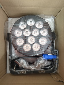 Alluminio sottile <span class=keywords><strong>Par</strong></span> LED silenzioso RGBW 12x10W luce di lavaggio <span class=keywords><strong>Par</strong></span> <span class=keywords><strong>4</strong></span>/8CH IR telecomando DMX fase di miscelazione a colori <span class=keywords><strong>Par</strong></span> lattina - Product Image 5