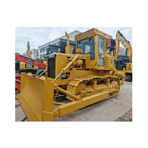 Bulldozer sur chenilles Caterpillar D6D d'occasion, modèle 2010, capacité de nivellement de 4,5 m, puissance du moteur de 158 kW, vente d'usine - Product Image 1