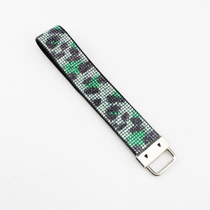 LLavero DE SEGURIDAD DE CRISTAL ostentoso para mujer, accesorios de autodefensa, llavero de pulsera con cordón de diamantes de imitación brillantes al por mayor - Product Image 4