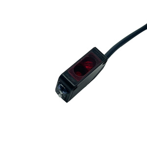 DGKJ square Photoelectric Switch Sensor Three Lines Normally Open Normally Closed 10-30VDC - Product Image 3