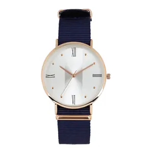 Minimalista reloj unisex correa de nylon más delgado caso Correa larga