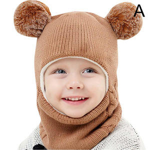 Bonnets de <span class=keywords><strong>ski</strong></span> d'hiver pour enfants avec écharpe et <span class=keywords><strong>masque</strong></span> pour couvrir le visage. - Product Image 1