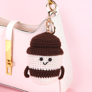 Sevimli Amigurumi Tığ İşi Kahve Fincanı Anahtarlık Oyuncak El Yapımı Toptan Komik İplik Örgü Bebek Çanta Süsü Kolye Anahtarlık Hediye - Product Image 2
