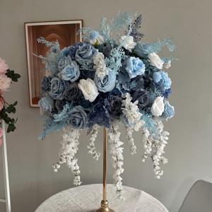 Lussuosa Decorazione Moderna per Corridoio Nuziale con Fila di Rose Artificiali in Seta Bianca, Sfondo Floreale 3D per Eventi e Feste di Alta Qualità - Product Image 6