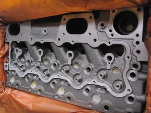 Culasse nue pour moteur d'excavatrice CAT 3066 3304 3304DI 3304 PC 3306 PC 3306 DI 3406 PC 1N4304 1N4303 7N8874 8N1188 1105096 - Product Image 3