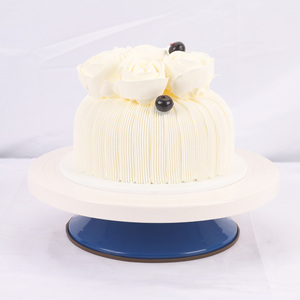 Durable 360&deg; Rotation Portable Single Axis Low Waist Round Food-grade Plastic <strong>Cake</strong> Turntable - Product Image 1