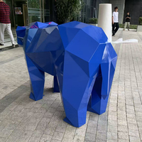 Sculpture d'ours géométrique en acier inoxydable de haute qualité soudée sur mesure - Art animalier moderne à faible polyvalence pour la décoration murale intérieure commerciale