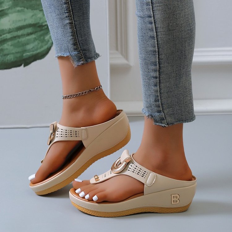 Women Flip Flop Slippers Summer Beach Flat Casual Wedges Shoes Plus Size Sandals