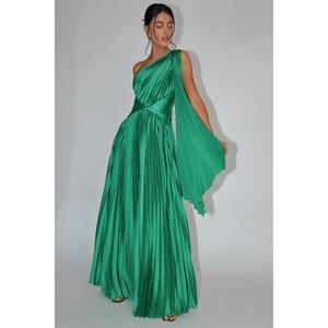 Nuevas llegadas: Vestido maxi casual de satén con diseño sin tirantes, hombros descubiertos, espalda descubierta, estilo sexy y moderno. - Product Image 4