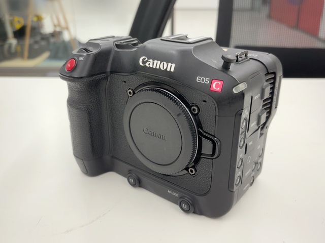 Professional Cinema Camera Cannon-EOS C70 4K 120fps Video Camera