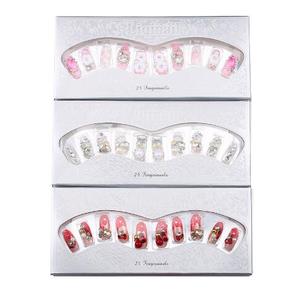 24 pièces/boîte, <span class=keywords><strong>faux</strong></span> <span class=keywords><strong>ongles</strong></span> de <span class=keywords><strong>mariée</strong></span> de luxe faits à la main, 3D, diamants, autocollants, magnifiques <span class=keywords><strong>ongles</strong></span> de mariage - Product Image 1