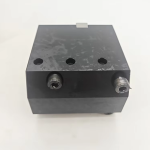 Bloque Portaherramientas Ranurado Alto BMT45B653 BMT45-B6532 95x75x88mm para Torno Doosan - Product Image 2