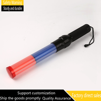 Bâton de signalisation LED rechargeable de 54 cm avec écran d'affichage et lumière d'avertissement clignotante pour le contrôle du trafic - Vente en gros Lb
