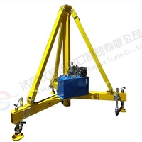 Système de levage hydraulique à support triangulaire stable personnalisé pour avions et avions ultralégers.