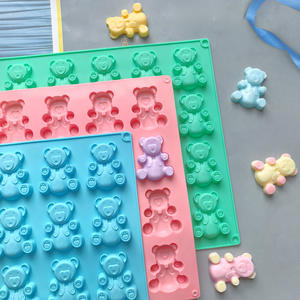 24 cavités grand moule ours gommeux grand ours moule à crayons pour brownie <span class=keywords><strong>muffin</strong></span> <span class=keywords><strong>chocolat</strong></span> ganache gelée pralines caramels moule à bonbons - Product Image 1