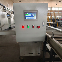 Machine d'étiquetage automatique de cartons pour l'emballage alimentaire sur surface plane